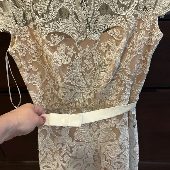 Tadashi Shoji Cream Flutter Sleeve Wedding Dress - Picture 3 of 14